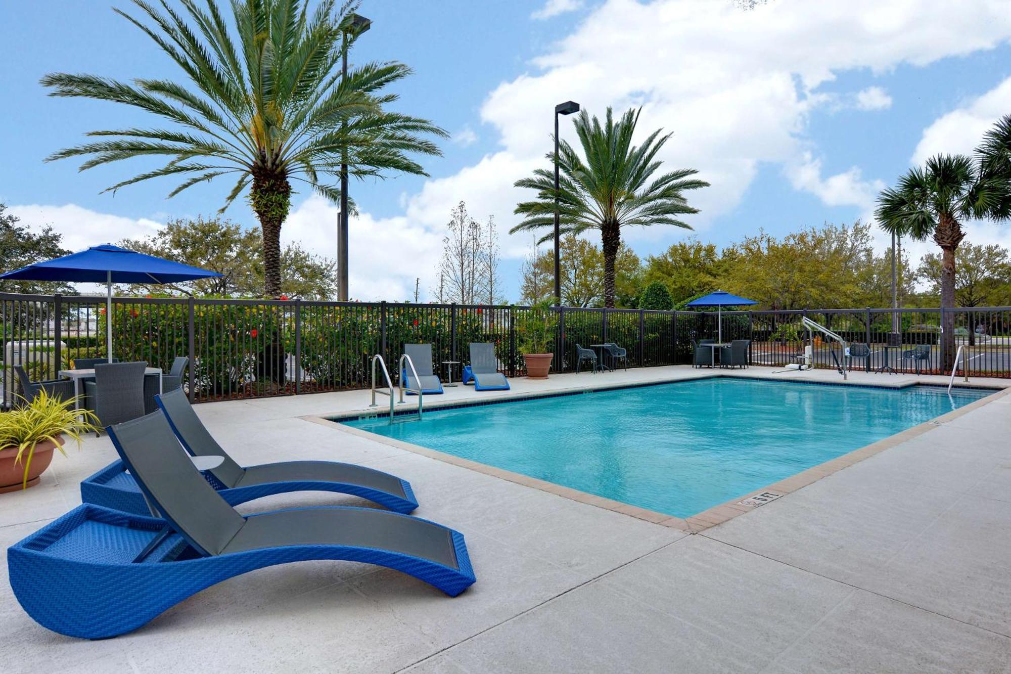Hampton Inn & Suites Clearwater St Petersburg Ulmerton Road Fl Exterior foto